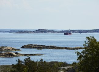 Kritiserad avgiftsmodell slår hårt regionalt