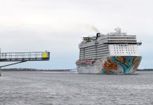 Kryssningsfartyg byter besättning i Göteborg