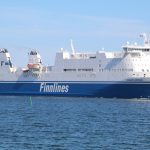Finnclipper säljs och flaggas om Fartyget Finnclipper fotograferad från sidan